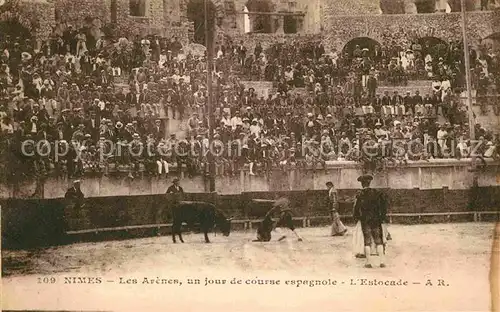 Stierkampf Nimes Arenes Estocade  Kat. Sport