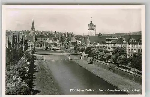 Pforzheim Partie an der Enz Gewerbeschule Stadtbad Pforte des Schwarzwaldes Weltplatz fuer Schmuck und Uhren Kat. Pforzheim