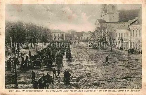 Suwalki Kriegsschauplatz Geschuetze an der Kirche Kat. Suwalki