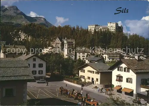 AK / Ansichtskarte Sils Maria Graubuenden Dorfpartie Pferdekutschen / Sils Maria /Bz. Maloja