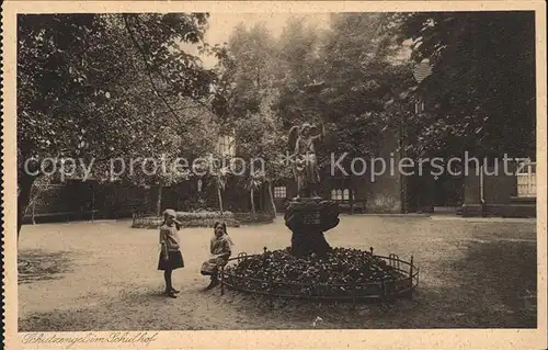 AK / Ansichtskarte Lippstadt Katholisches Lyzeum und Frauenschule Schulhof Kat. Lippstadt