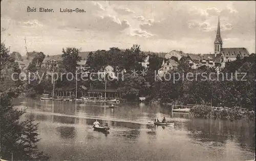 AK / Ansichtskarte Bad Elster Louisasee mit Blick zur Kirche Kat. Bad Elster