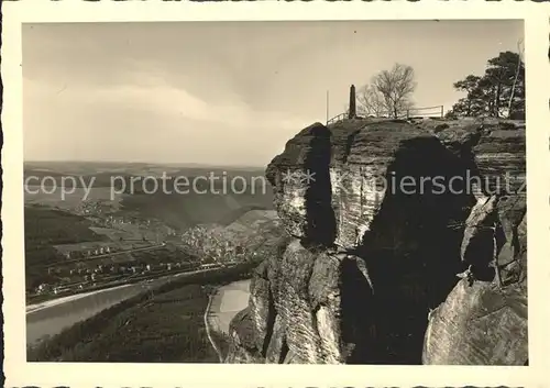 AK / Ansichtskarte Koenigstein Saechsische Schweiz Lilienstein Felsen Elbsandsteingebirge Elbatal Fernsicht Kat. Koenigstein Saechsische Schweiz