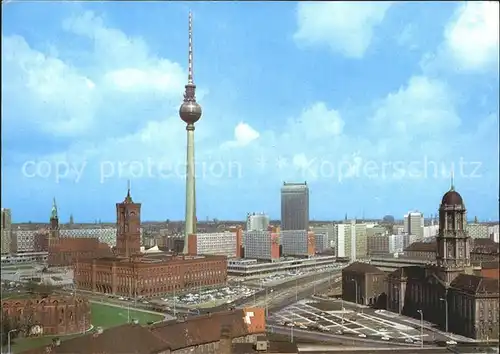 AK / Ansichtskarte Berlin Zentrum Fernsehturm Hauptstadt der DDR Kat. Berlin