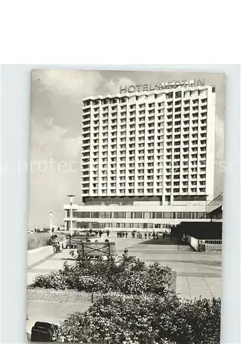 AK / Ansichtskarte Warnemuende Ostseebad Hotel Neptun Kat. Rostock