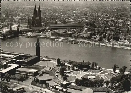 AK / Ansichtskarte Koeln Rhein Blick auf Rhein Tanzbrunnen Dom Fliegeraufnahme Kat. Koeln