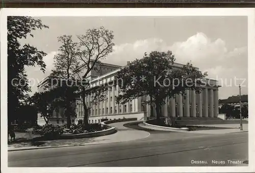 AK / Ansichtskarte Dessau Rosslau Neues Theater Kat. Dessau Rosslau