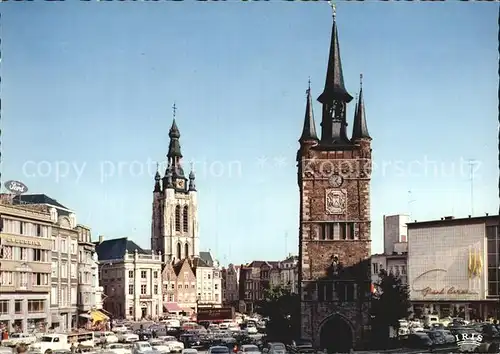 AK / Ansichtskarte Courtrai Flandre Belfort Grote Markt St Maartenskerk Glockenturm Marktplatz Kirche Kat. Kortrijk