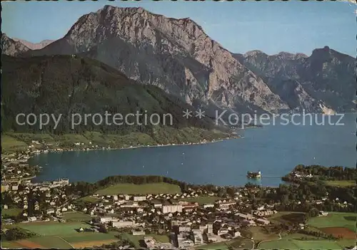 AK / Ansichtskarte Gmunden Salzkammergut Traunsee mit Gruenberg Traunstein Schlafender Griechin Fliegeraufnahme Kat. Gmunden