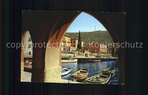 AK / Ansichtskarte Torbole Lago di Garda Porticciolo Kat. Italien