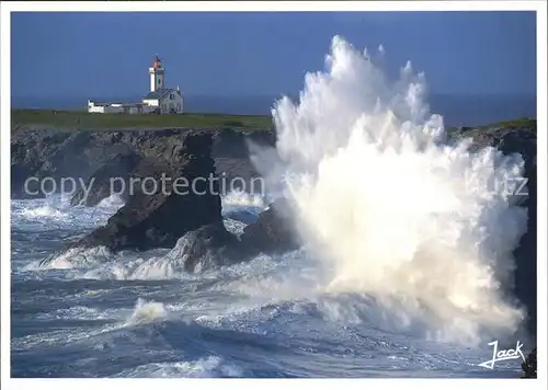 AK / Ansichtskarte Belle Ile en Mer Wilde Kueste mit Leuchtturm