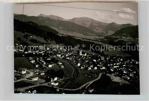 AK / Ansichtskarte Oberstaufen Fliegeraufnahme Kat. Oberstaufen