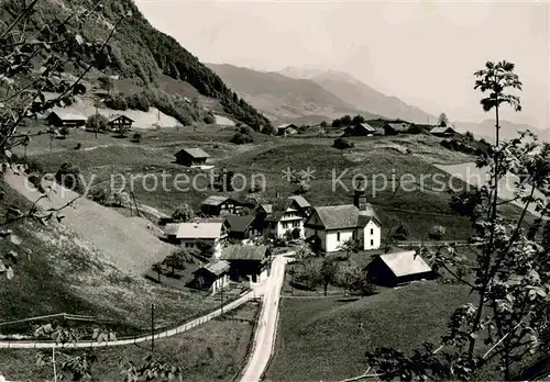 AK / Ansichtskarte Buerglen OW bei Lungern mit Pilatus Kat. Buerglen OW