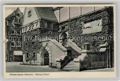 AK / Ansichtskarte Weiden Oberpfalz Rathaus Relief Kat. Weiden i.d.OPf.