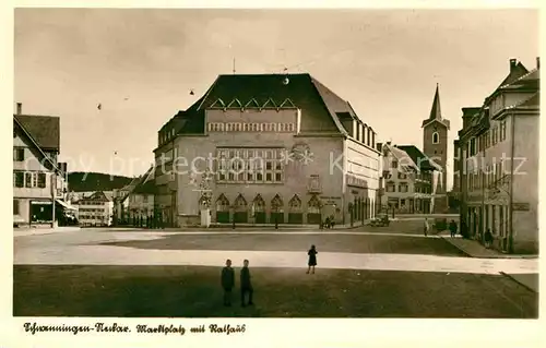 AK / Ansichtskarte Schwenningen Neckar Marktplatz Rathaus Kat. Villingen Schwenningen