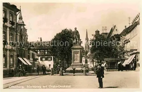 AK / Ansichtskarte Offenburg Marktplatz mit Drakedenkmal Kat. Offenburg