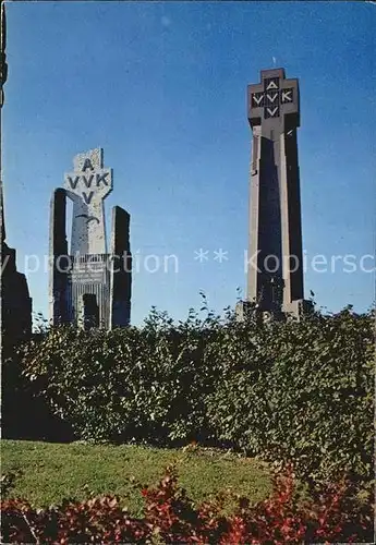 AK / Ansichtskarte Diksmuide Flandre De Ijzertoren en het Heldenhuldekruis Kat. 