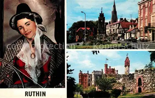 AK / Ansichtskarte Ruthin Welsh National Costume St Peters Square Castle Kat. Denbighshire