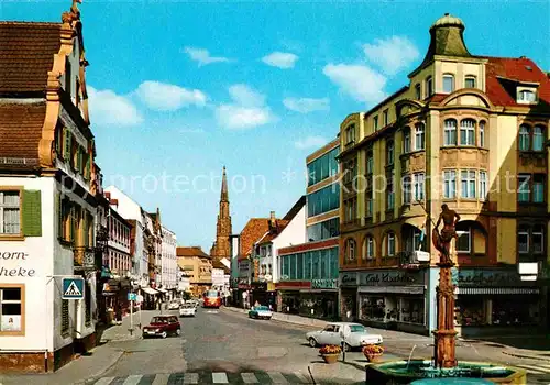 AK / Ansichtskarte Offenburg Hauptstrasse Neptunbrunnen Kirche Kat. Offenburg