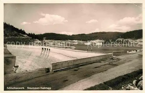 AK / Ansichtskarte Schluchsee Schluchseewerk Staumauer Seebrugg Kat. Schluchsee