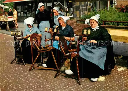 AK / Ansichtskarte Barneveld Gelderland Spinsters Oud Veluwse Markt Kat. Barneveld