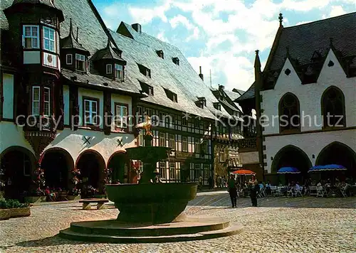 AK / Ansichtskarte Goslar Marktbrunnen Altstadt Fachwerkhaus Gaststaette Restaurant Kat. Goslar