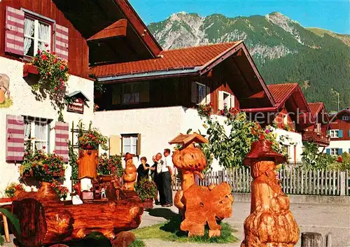 AK / Ansichtskarte Oberstdorf Heimische Brunnenschnitzerwerkstatt Heilklimatischer Kurort Alpen Kat. Oberstdorf