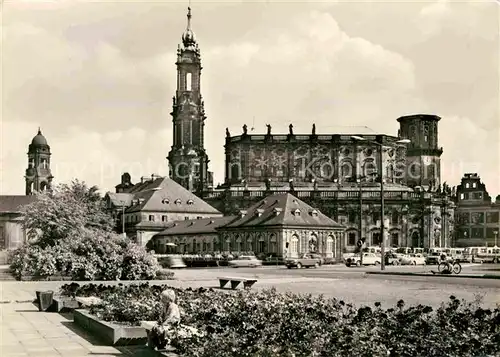 AK / Ansichtskarte Dresden Kathedrale Theaterplatz Kat. Dresden Elbe