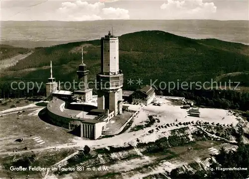 AK / Ansichtskarte Grosser Feldberg Taunus Berghotel Aussichtsturm Sender Original Fliegeraufnahme Kat. Schmitten