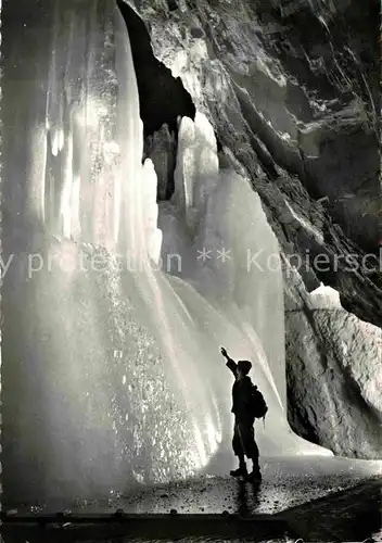 AK / Ansichtskarte Gletscher Eisriesenwelt Salzburg Eiskapelle Kat. Berge