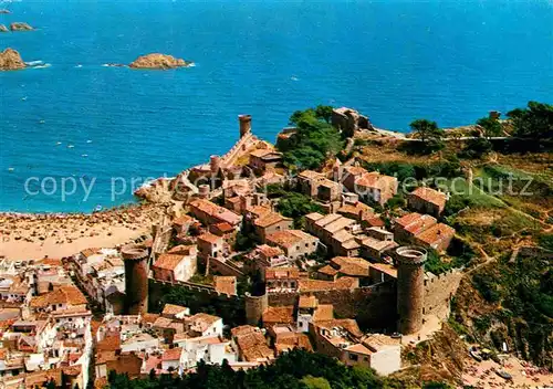 AK / Ansichtskarte Tossa de Mar La Vila Vella Strand Kueste Mittelmeer Fliegeraufnahme Kat. Costa Brava