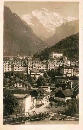 AK / Ansichtskarte Interlaken BE Teilansicht mit Blick auf die Alpen Kat. Interlaken