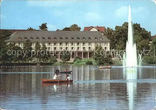 AK / Ansichtskarte Bad Salzungen Kurhaus am Burgsee Fontaene Kat. Bad Salzungen