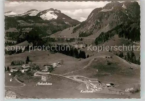 AK / Ansichtskarte Oberstdorf Fliegeraufnahme mit Kurhotel und Nebenhaus Kat. Oberstdorf