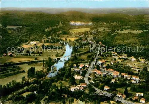 AK / Ansichtskarte Les Eyzies de Tayac Sireuil Capitale de la Prehistoire vue aerienne Kat. Les Eyzies de Tayac Sireuil