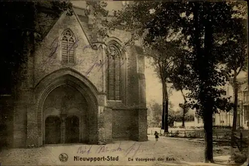 Nieuwpoort Nieuwpoort Voorgevel Kerk x / Belgien /Belgien