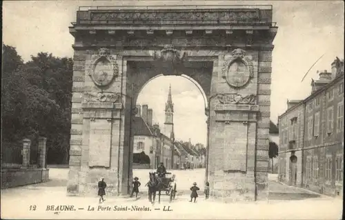 Beaune Porte Saint-Nicolas x