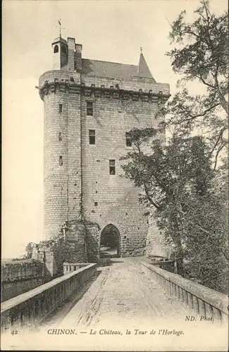 Chinon Le Chateau la Tour de l'Horloge /  /