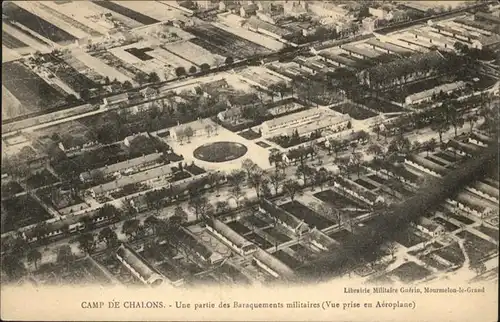 Chalons Baraquements militaires vue prise en Aeroplane /  /