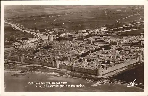 Aigues-Mortes Vue generale en avion