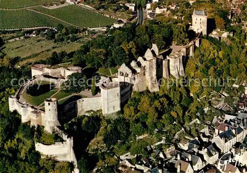 Chinon Indre et Loire Vue aerienne du chateau Kat. Chinon