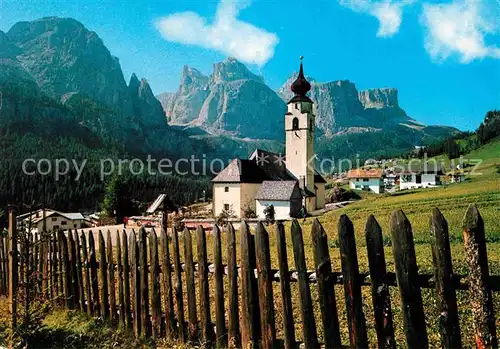 AK / Ansichtskarte Colfosco Val Badia Chiesetta verso Gruppo Sella Kat. Corvara Bolzano