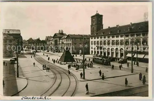 AK / Ansichtskarte Strassenbahn Karlsruhe Marktplatz  Kat. Strassenbahn