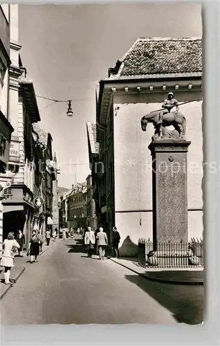 AK / Ansichtskarte Neustadt Weinstrasse Hauptstrasse mit Kriegerdenkmal Kat. Neustadt an der Weinstr.