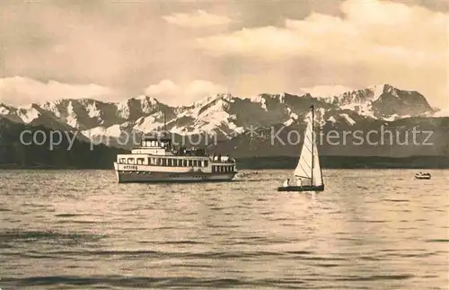 AK / Ansichtskarte Motorschiffe Utting Ammersee Zugspitzmassiv  Kat. Schiffe