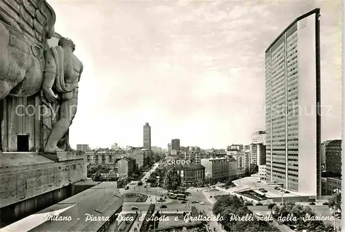 AK / Ansichtskarte Milano Piazza Duca d Aosta e Grattacielo Pirelli visti dalla Stazione Hochhaus Kat. Italien