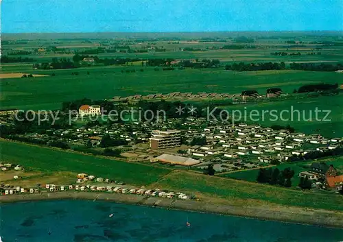 AK / Ansichtskarte Tossens Nordseebad Fliegeraufnahme mit Camping im Butjadinger Land Kat. Butjadingen