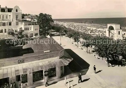 AK / Ansichtskarte Bansin Ostseebad Promenade Strand Kat. Heringsdorf