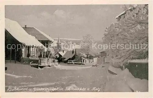 AK / Ansichtskarte Schmiedefeld Rennsteig Verschneite Strasse Luftkurort Wintersportplatz Kat. Schmiedefeld Rennsteig