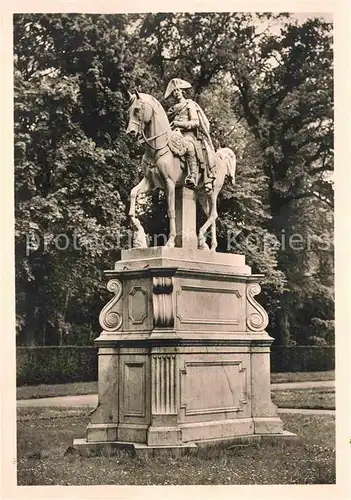 AK / Ansichtskarte Potsdam Reiterdenkmal Friedrich der Grosse  Kat. Potsdam